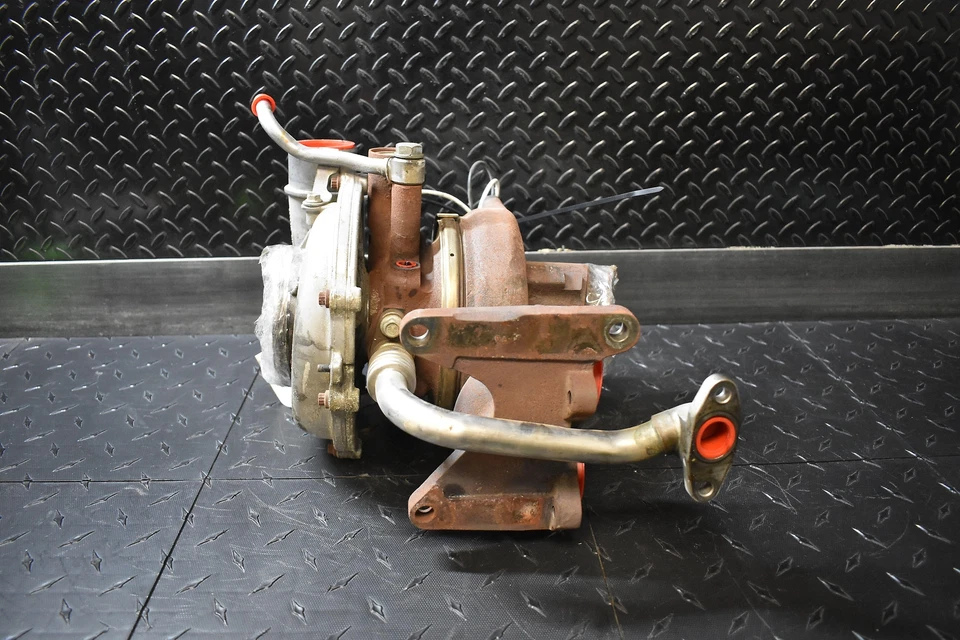 2011 - 2016 Chevy Silverado 2500HD Turbo for 6.6L V8 Trubo Diesel Engine 223K Foto 4 de 4