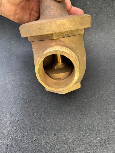 Elkhart Brass UP PressureMatic Reduzierventil 2,5′′ FNPT & NHT Auslass *OHNE GRIFF - Bild 7 von 14
