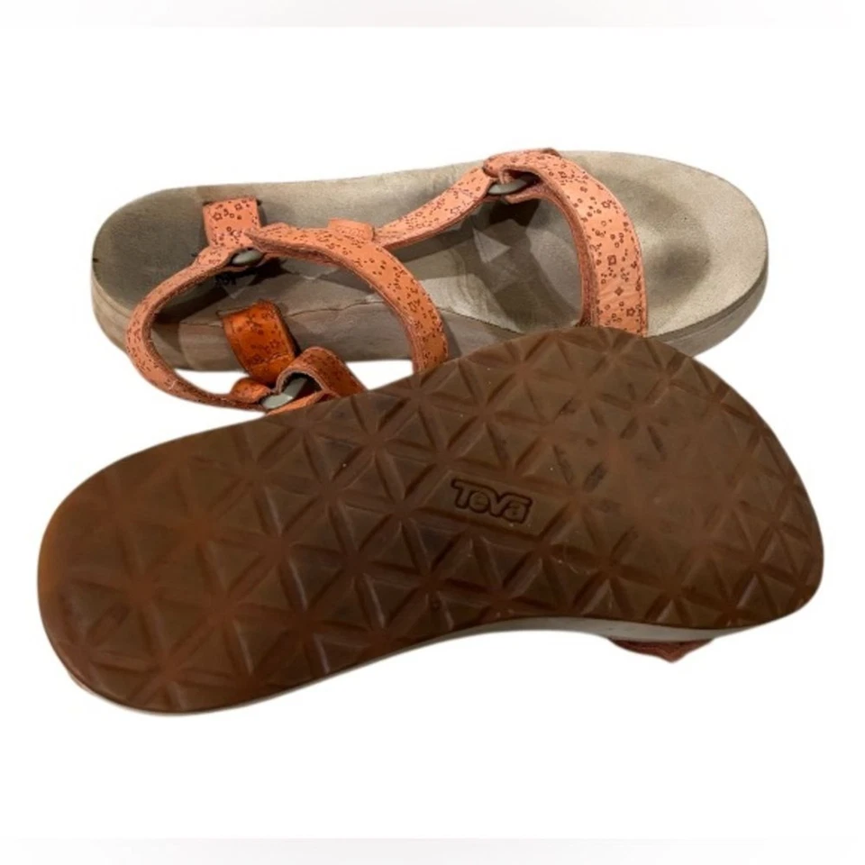 Sandalia para mujer Teva forma media universal estrella melocotón talla 8 Foto 3 de 4