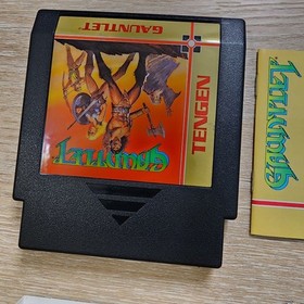 Gauntlet Nintendo NES Complete CIB W/ Poster MINT- NM CONDITIONS.