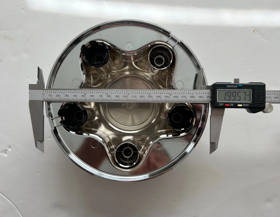 Tapacubos tapacubos cromados de 7 7/8 pulgadas para Ford F150 Expedition ruedas de 5 tacos Foto 2 de 4