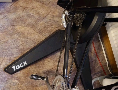 Tacx Flux Smart Rollentrainer incl. Orbea Rennrad