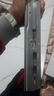 IEI TANK-101B-R10/N455/1GB EMBEDDED SYSTEM TANK-101B + TDM121LCD MONITOR + PC