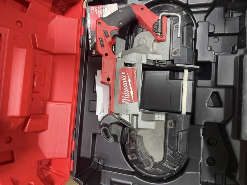 Milwaukee M18 Cordless Deep Cut Band Saw (2729-20) (Tool Only)
