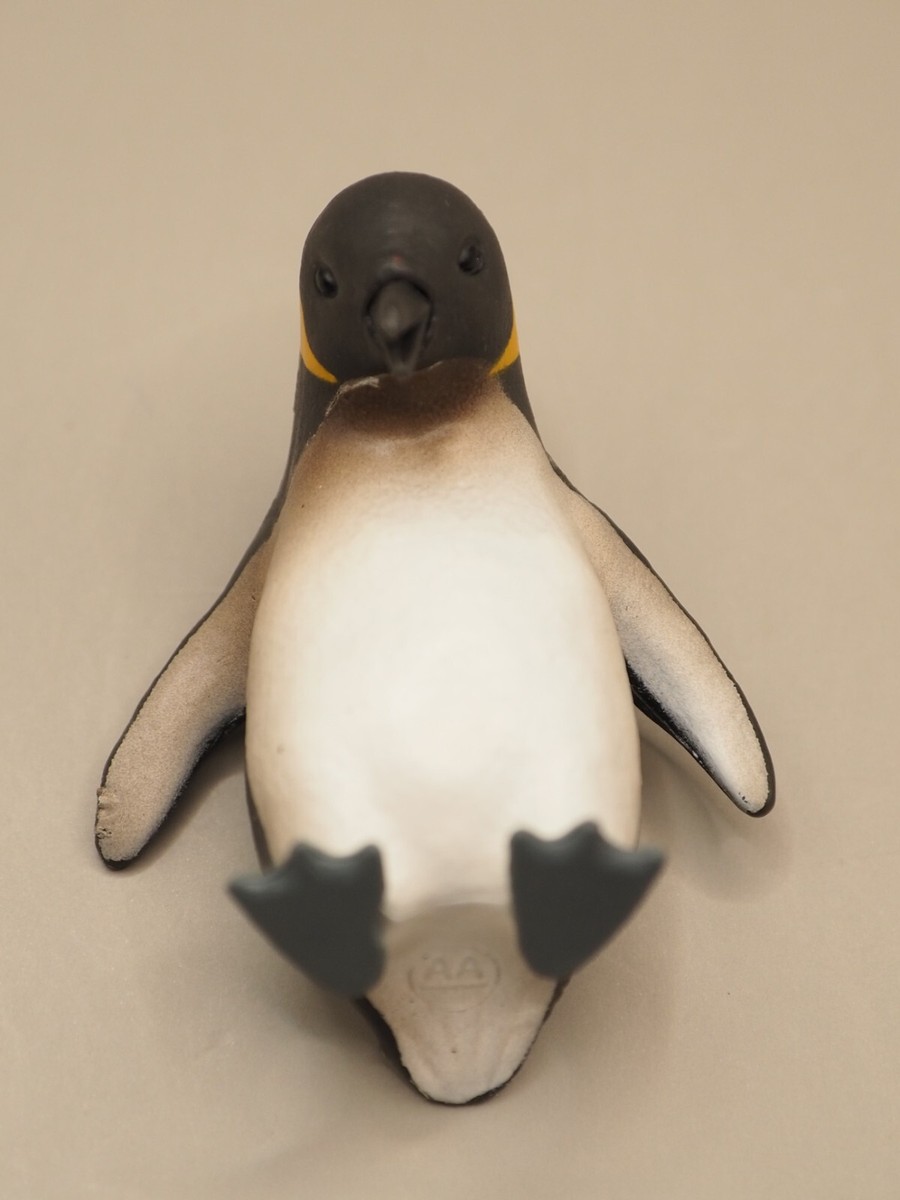 Penguin Capsule Toy Panda hole Zoo Zoo Zoo Animal Figure