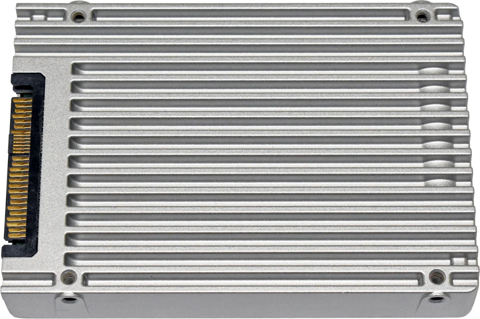 Fujitsu Intel SSD DC P3700Series 2.0TB SSDPE2MD020T4C A3C40181713 2.5" NVME/PCIE - Immagine 4 di 4