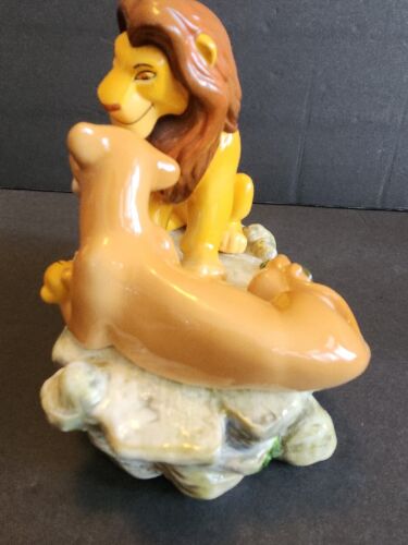 Vntg Disney Lion King Schmid Porcelain Musical Figure Nala, Mufasa, Simba READ - Picture 4 of 7