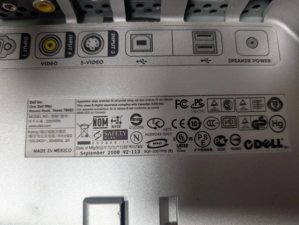 Dell 2007FPB 20" LCD Monitor 1600x1200 DVI VGA S-Video Composite W/STAND & CABLE - Image 4 of 4