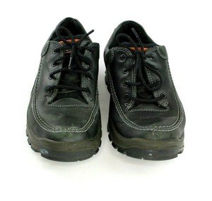 ecco track black