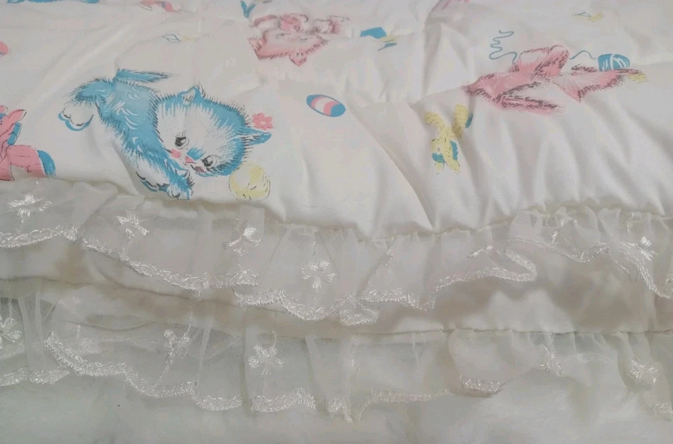 Edredón edredón vintage BabyRest rosa azul gatos gatitos bebé edredón ropa de cama nuevo sin etiquetas Foto 4 de 4