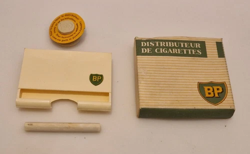 BP - Plastic Cigarette Dispenser + Original Box - VGC - 60s