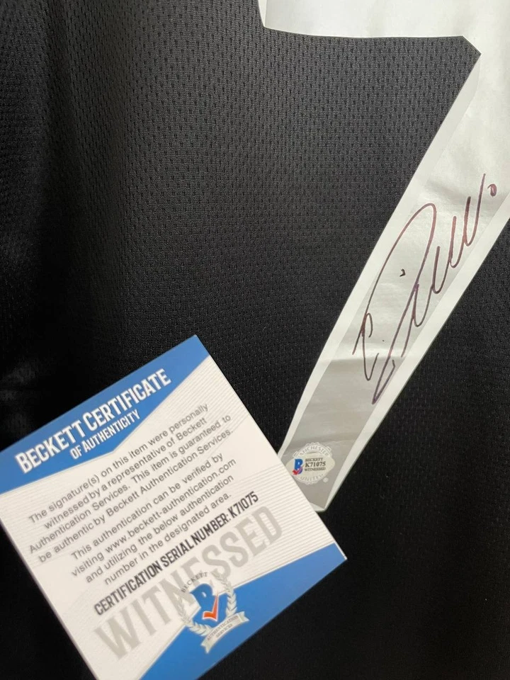 Jersey negro #7 autografiado por Cristiano Ronaldo firmado a mano certificado de autenticidad Beckett Foto 4 de 4