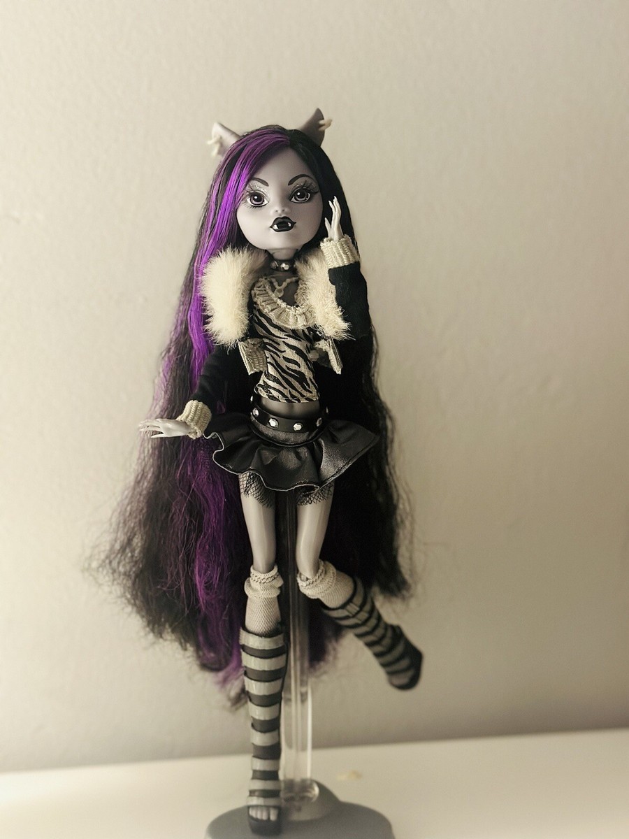 Monster High - Reel Drama - Clawdeen Wolf - Black And White