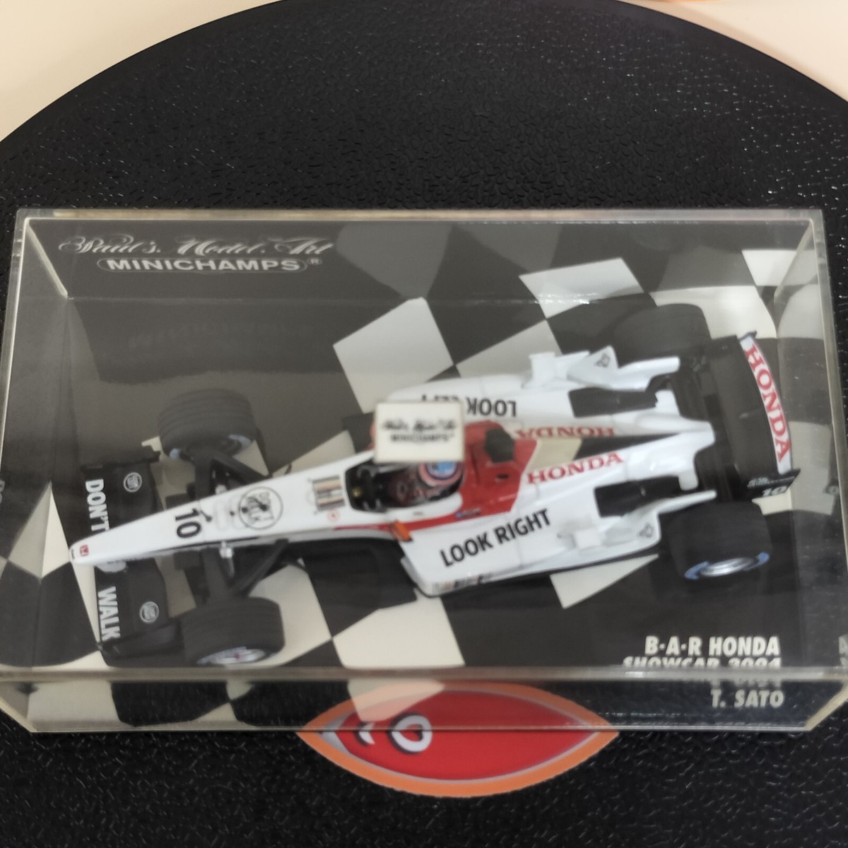 MINICHAMPS 1/43 B.A.R Honda 006 Show Car Takuma Sato #10 MINICHAMPS 1/43 B.A.R Honda 006 Show Car Takuma Sato #10