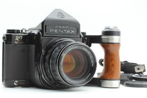 Pentax 6×7 TTL 105mm F2.4 ウッドグリップ付き Pentax 6×7 TTL 105mm F2.4 ウッドグリップ付き Pentax 6×7 TTL