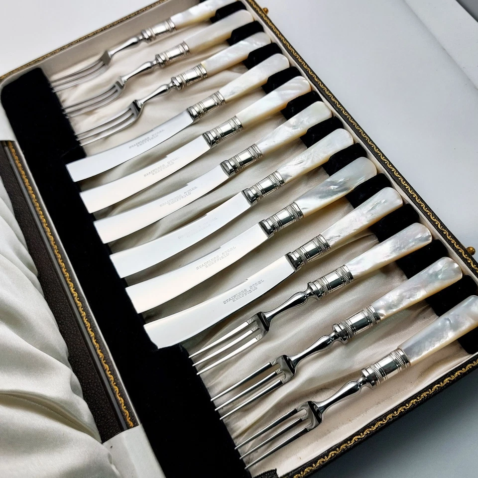 Cased Mother Of Pearl Handled Tea Forks & Knives Sheffield Steel Vintage Cutlery - Image 2 of 4