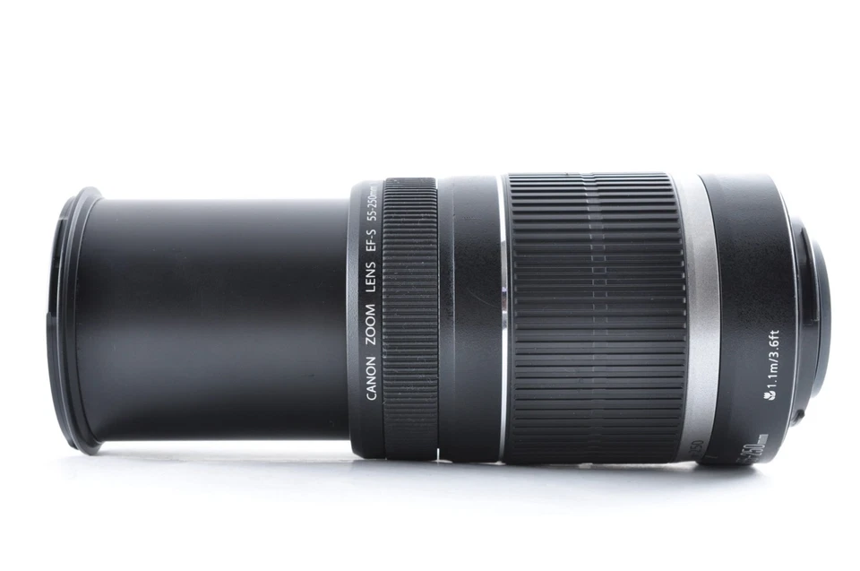 Objectif zoom Canon EF-S 55-250mm f/4-5.6 IS Excellent+5 Z2766 - Photo 4/4
