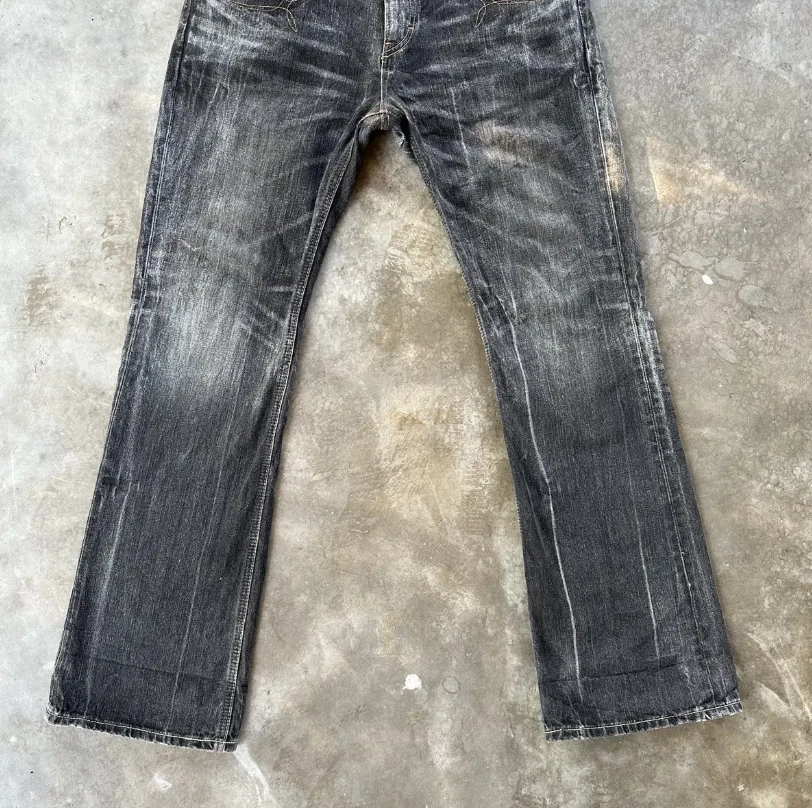Vintage Wrangler Distressed Raw Faded Denim Flare Jean Pant W35 - Image 2 of 4