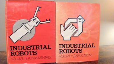 Vintage 1979 1st Edition Industrial Robots Vol. 1 & 2 - HCDJ - GOOD - FAST SHIP