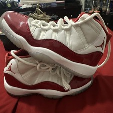 Nike Air Jordan 11 Retro Cherry Boys Size 6Y Athletic Shoes Sneakers 378038-116