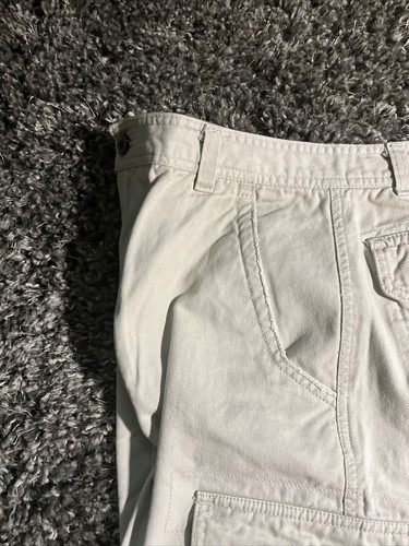 Michigan State Spartans Mens 34 Chiliwear Khaki Beige Cargo Pocket Shorts VGUC - Picture 3 of 24