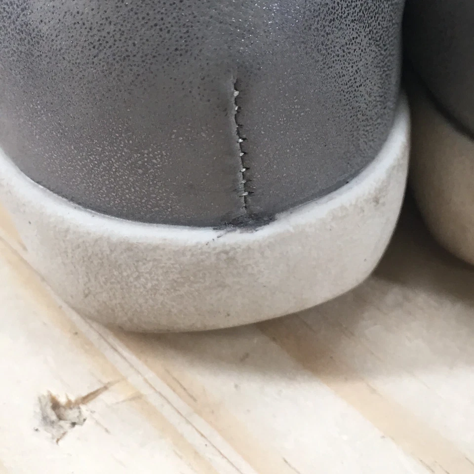 Sapato Remonte Feminino Macio 40 Casual Corte Laser Mocassim Rasteiro Couro Cinza - Imagem 3 de 4