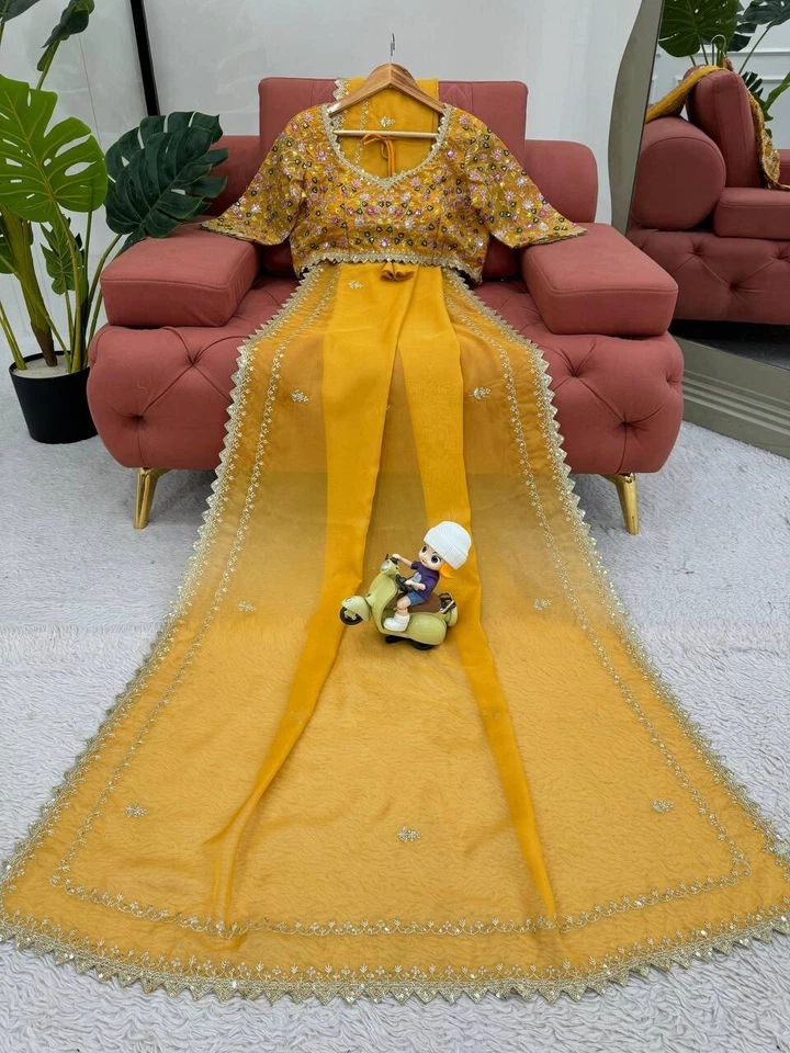 Blusa sari de seda nupcial de diseñador Haldi Sari boda fiesta ropa sari bollywood Foto 2 de 4