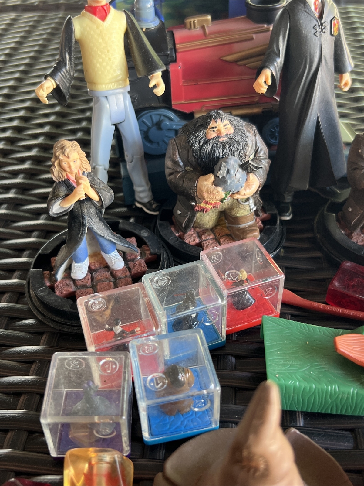 Vintage Harry Potter Action Figure Lot Bundle Wizards Chess PCsHero