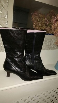 comfortable designer boots