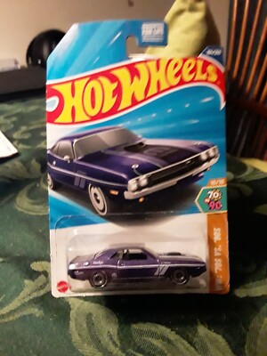 2025 Hot Wheels H Case 70s Vs. 90s #164 70 Dodge Hemi Challenger Purple
