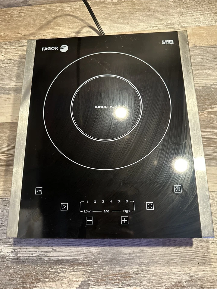 Placa de inducción portátil FAGOR 1300 vatios modelo 670040240 aprobada por UL 110 voltios Foto 2 de 4