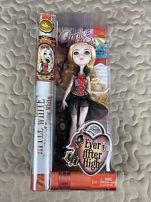 Ever After High APPLE WHITE MIRROR BEACH DOLL MATTEL Retired Snow White  Daughter