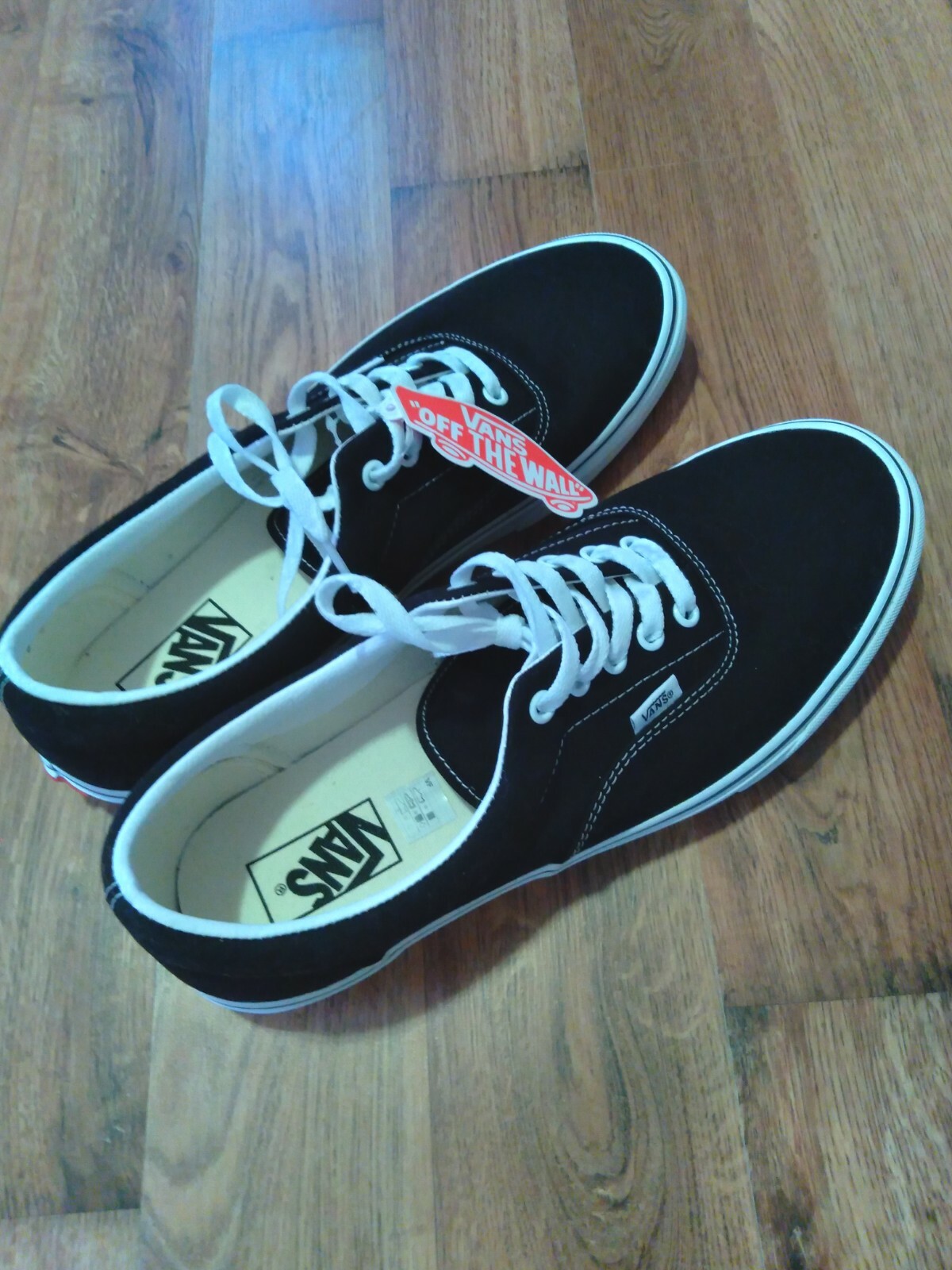 vans vn000ewzblk