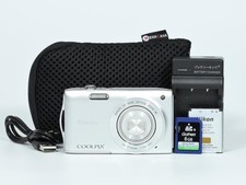Nikon COOLPIX S3300 Crystal Silver 6x VR Digital Camera Charger SD Card Case