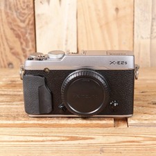 Used Fujifilm X-E2S Silver Camera Body