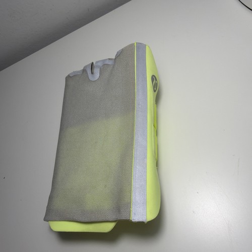 Lululemon Yellow Running Fast Free Armband Phone Holder Reflective