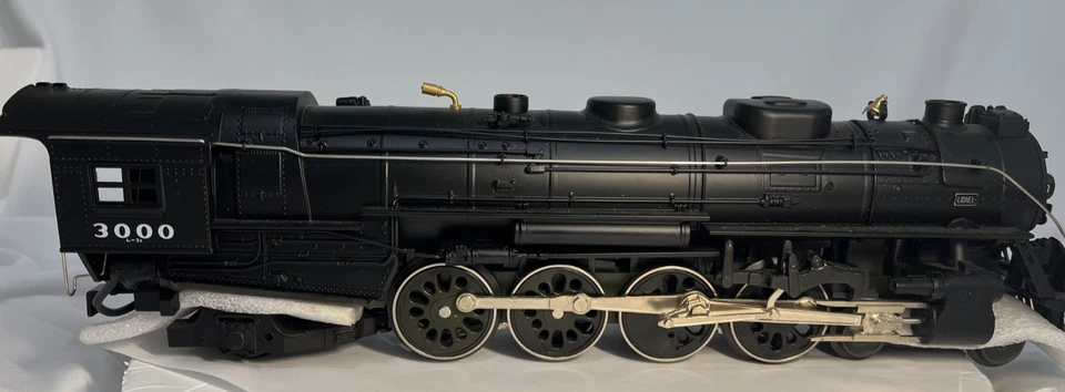 Lionel New York Central 4-8-2 MOHAWK L-3 Locomotive & Woodside Caboose - Image 4 of 4