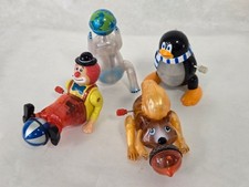 Z Wind-Up Mini Toys Spinning Fun Kids Amusement