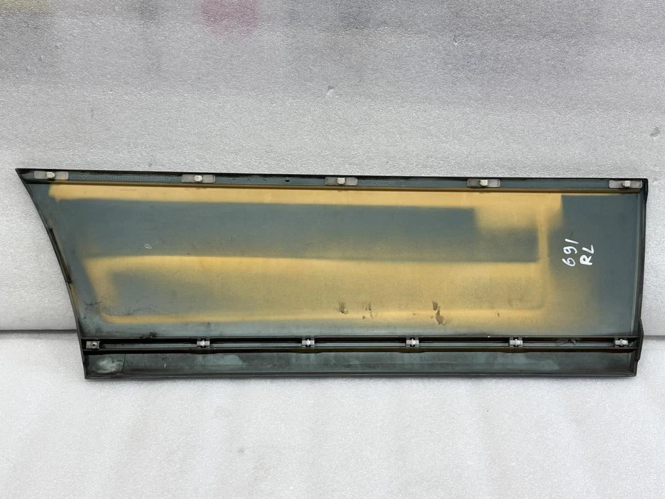 1994 1995 1996 1997 1998 MERCEDES S420 S500 W140 LEFT REAR DOOR MOLDING TRIM - Image 4 of 4