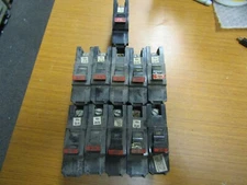 😏 (11) FPE 20 AMP STAB LOK CIRCUIT BREAKER 240 VAC 1 POLE NA120 LOT OF 11