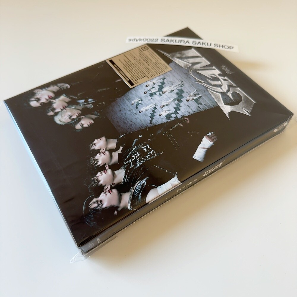 Stray Kids GIANT Limited Edition Type A CD+Blu-ray Japan 2nd