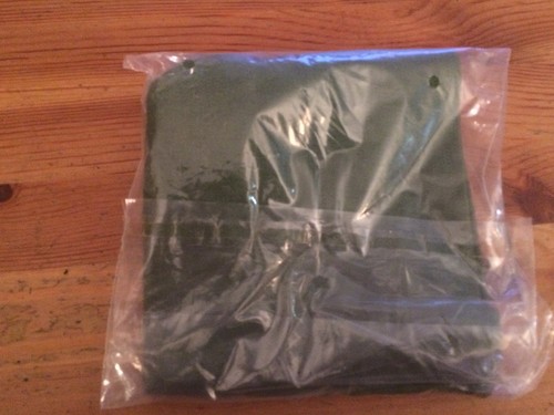 New in pack IKEA NILS Stool Cover Slipcover GREEN 301.564.91 - Picture 3 of 3