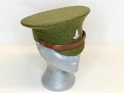 Green Howards Drill Instructor Service Mütze & Abzeichen. Größe 56cm. Neu.