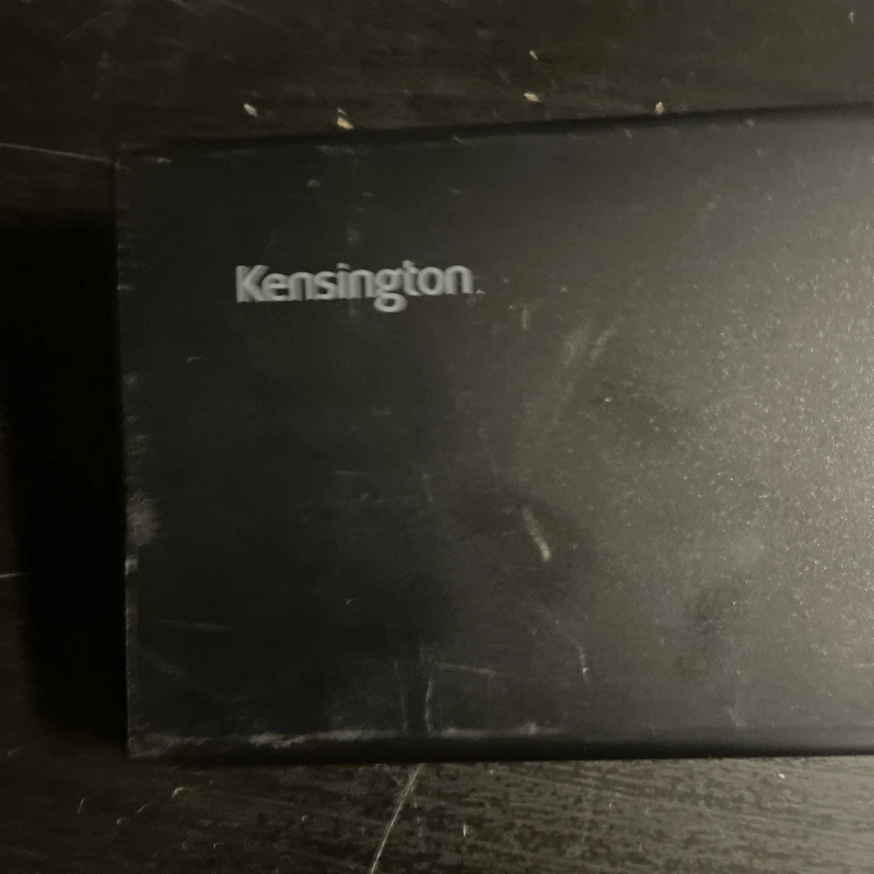 Estación de Acoplamiento Doble 4K Kensington SD4750P USB-C USB 3.0 Sin Adaptador de Corriente de Salida Foto 2 de 4