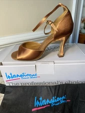 International Dance Shoes Lorraine Latin Heels Size 5.5 US 3" IDS Heel Tan Satin