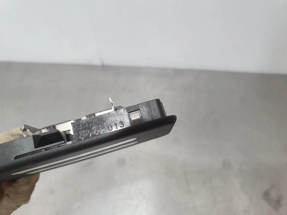 BMW X5 E70, PAR DE LUCES RETROVISOR PARASOL INTERIOR 63316962013 03/07-08/13 Foto 3 de 4