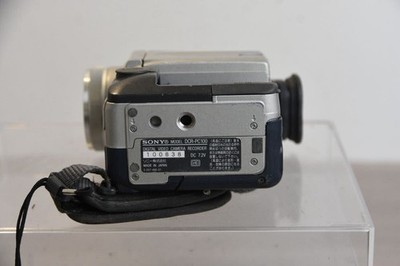 SONY DCR-PC100 Digital Handycam Camcorder miniDV Video Camera