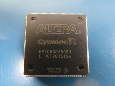 ALTERA  EP1C6Q240C8N Qty of 3 per Lot Cyclone� Field Programmable Gate Array (FP