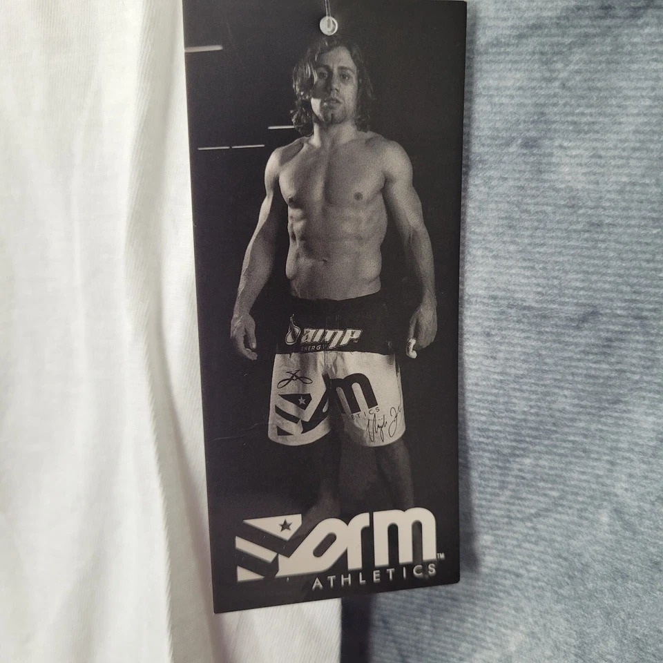 Camiseta Form Athletics para hombre talla S Foto 3 de 4