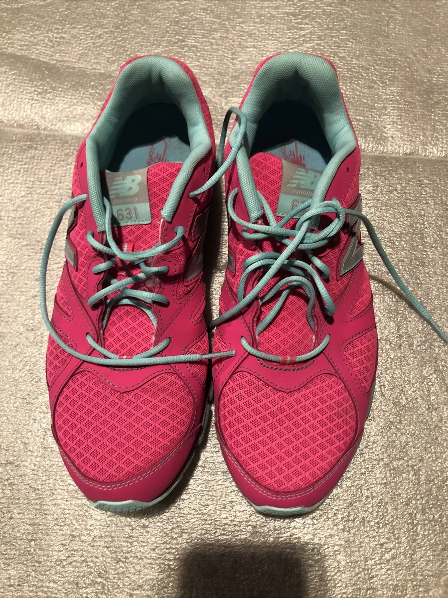 Light pink tennis shoes sales